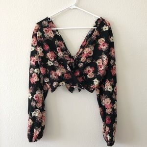 Charlotte Russe Floral Long-sleeve Crop Top